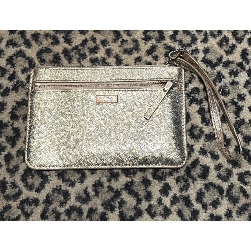 Kate Spade New York Laurel Way Tinie‎ Rose Gold Leather Wristlet Clutch Bag READ
